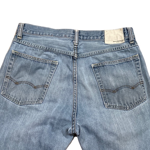 American Eagle Relaxed Fit Bootcut Jeans - Picture 8 of 11